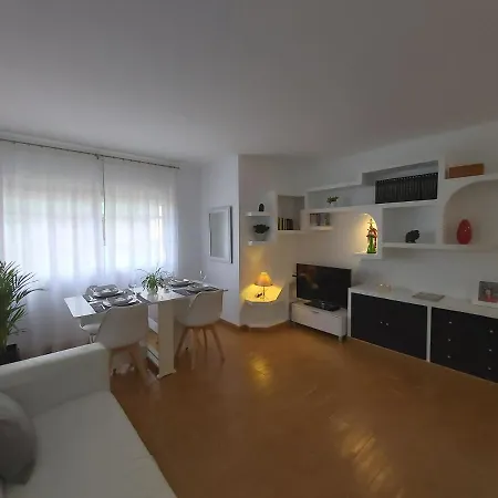 A&a Aire, Netflix, Internet *